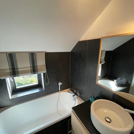 Proche Du Circuit - Francorchamps Homestay